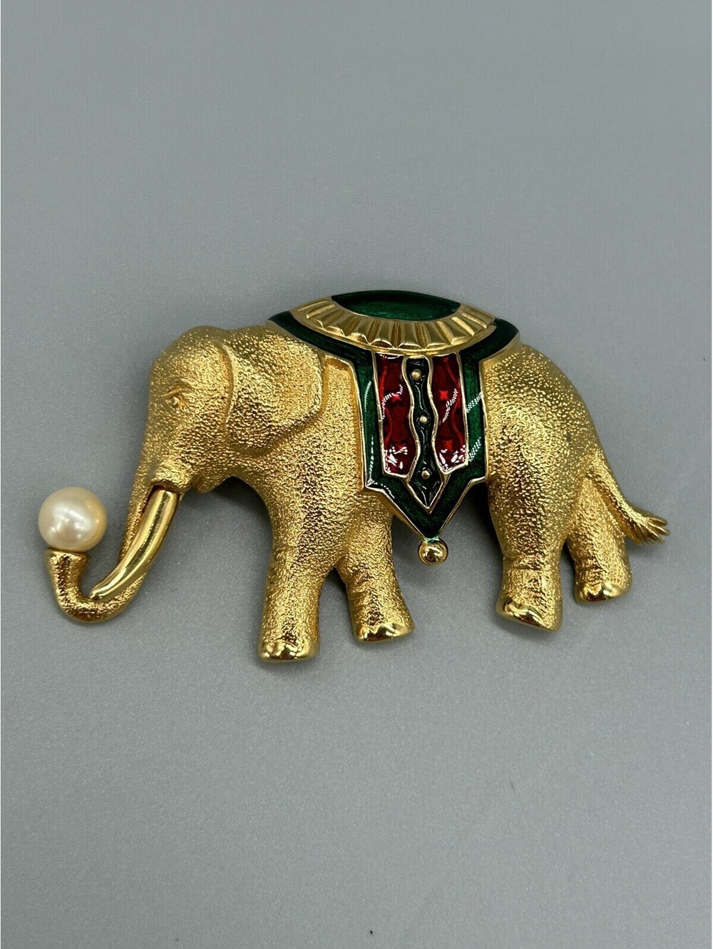 Monet Elephant Big Brooch Gold Tone Red Green Enamel Pearl Imitation Vintage